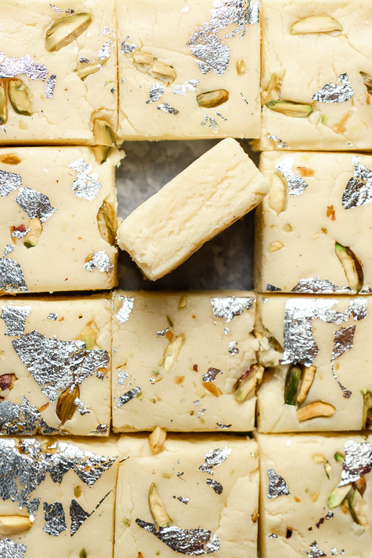  dessus du barfi avec un tourné sur le côté 