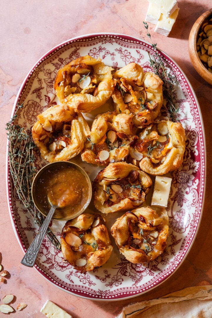 Baked Mango Chutney Brie Bites - Masala and Chai