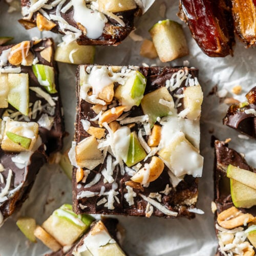 Slices of date bark with green apples and medjool dates.