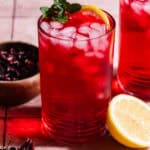 Iced hibiscus tea in cups.